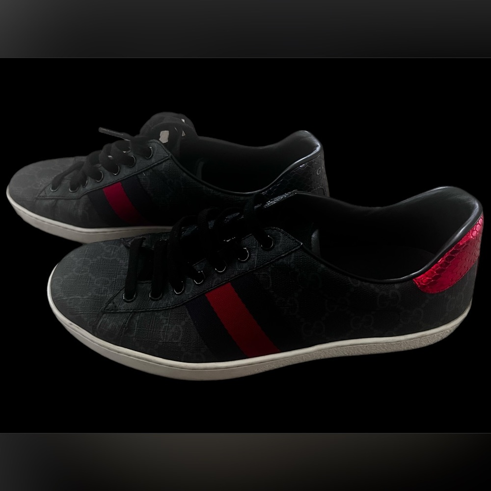 Gucci Ace GG sneakers size 9 men's